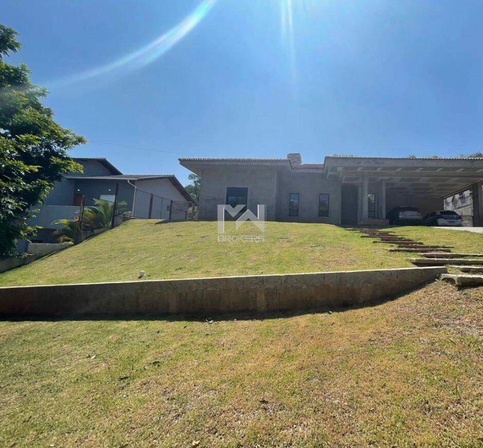 Casa em Condomínio à venda no Condomínio Jardim Primavera: frente casa