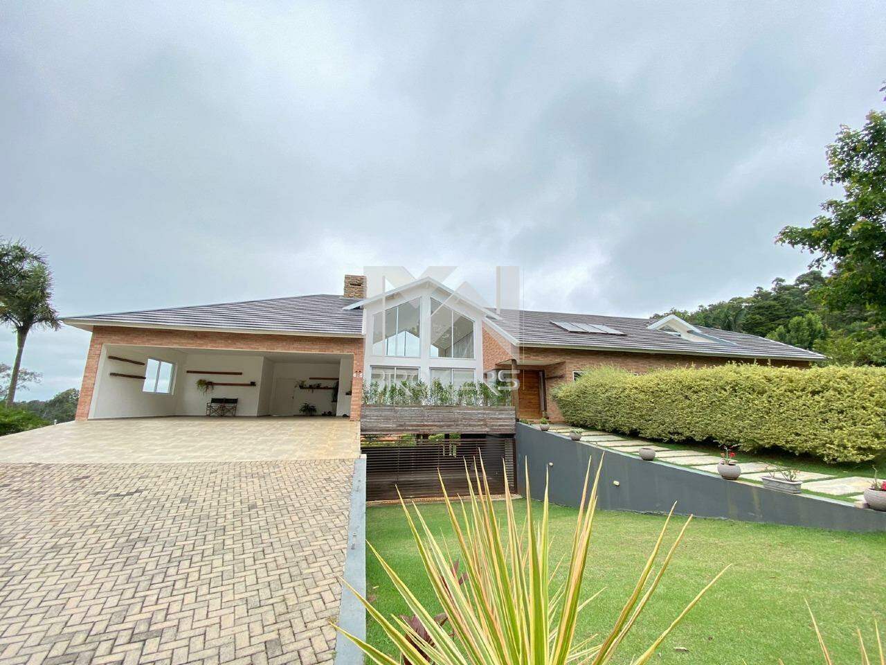 Casa em Condomínio para aluguel no Caixa D´água: fachada