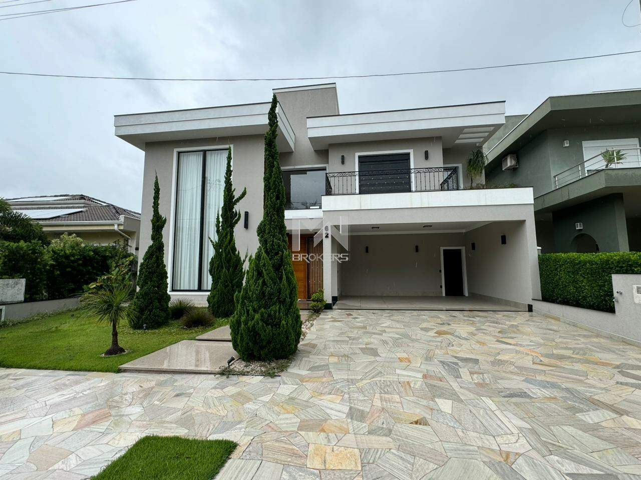 Casa em Condomínio à venda no Swiss Park: fachada