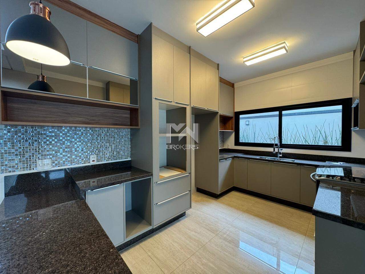 Casa em Condomínio à venda no Swiss Park: cozinha