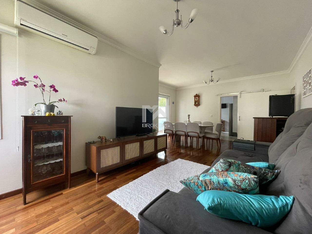 Casa em Condomínio à venda no Picollo Villaggio: salas