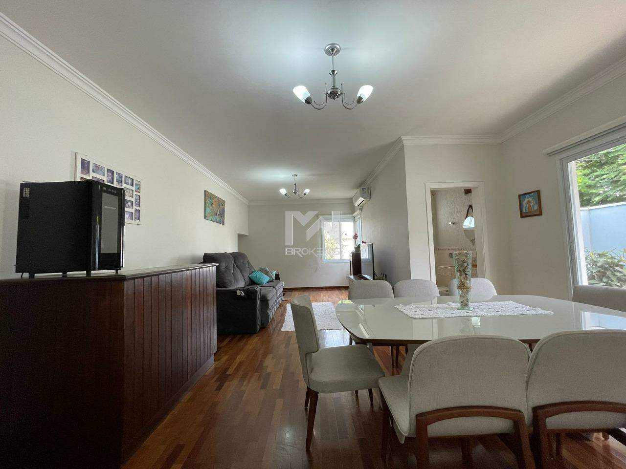 Casa em Condomínio à venda no Picollo Villaggio: salas