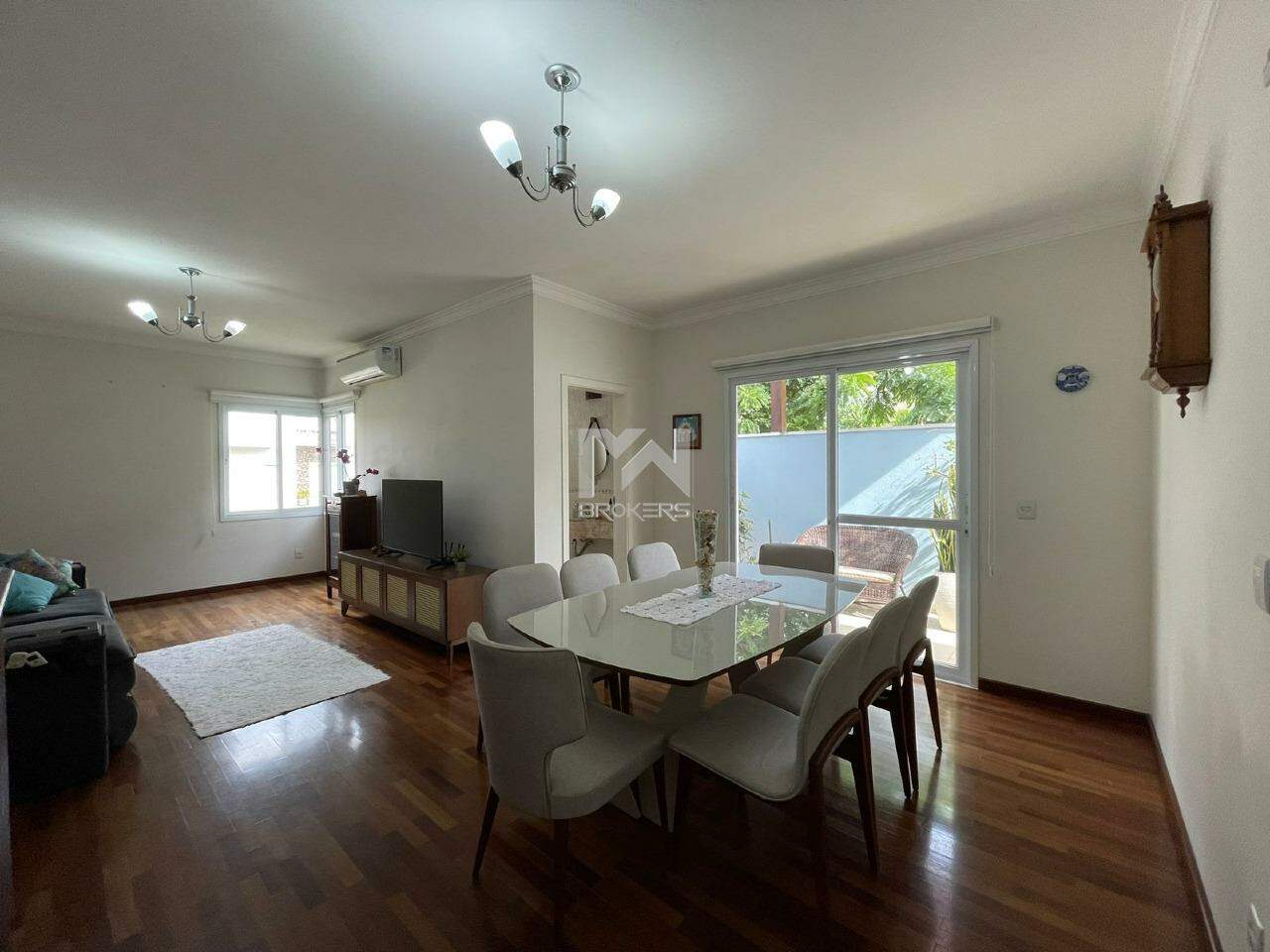 Casa em Condomínio à venda no Picollo Villaggio: salas