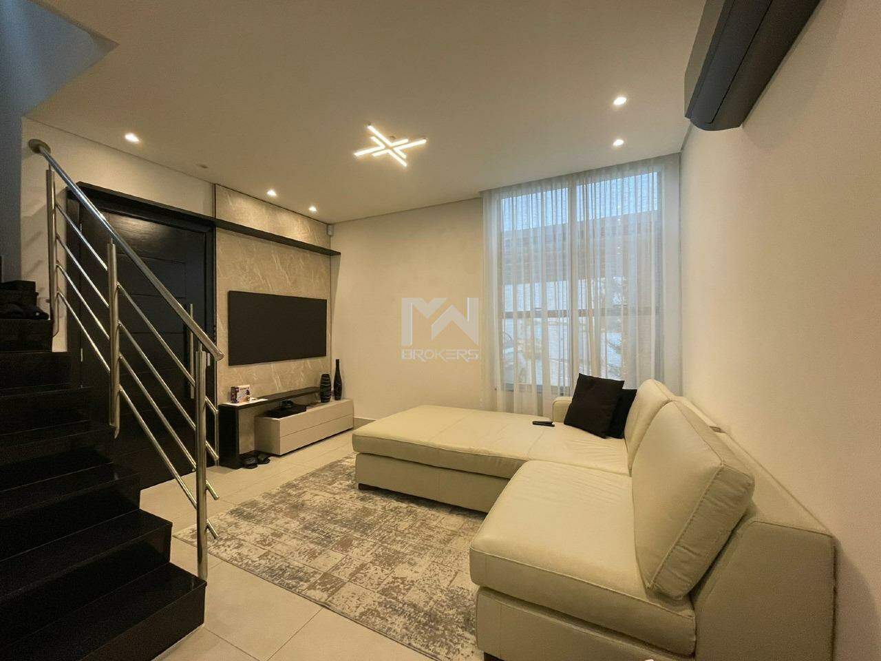 Casa em Condomínio à venda no Pinheirinho: sala