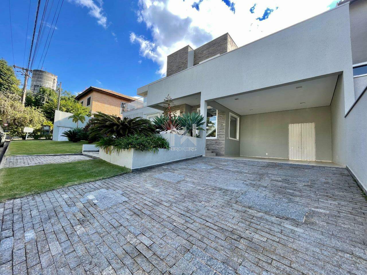 Casa em Condomínio à venda no Condomínio Grape Village: Garagem