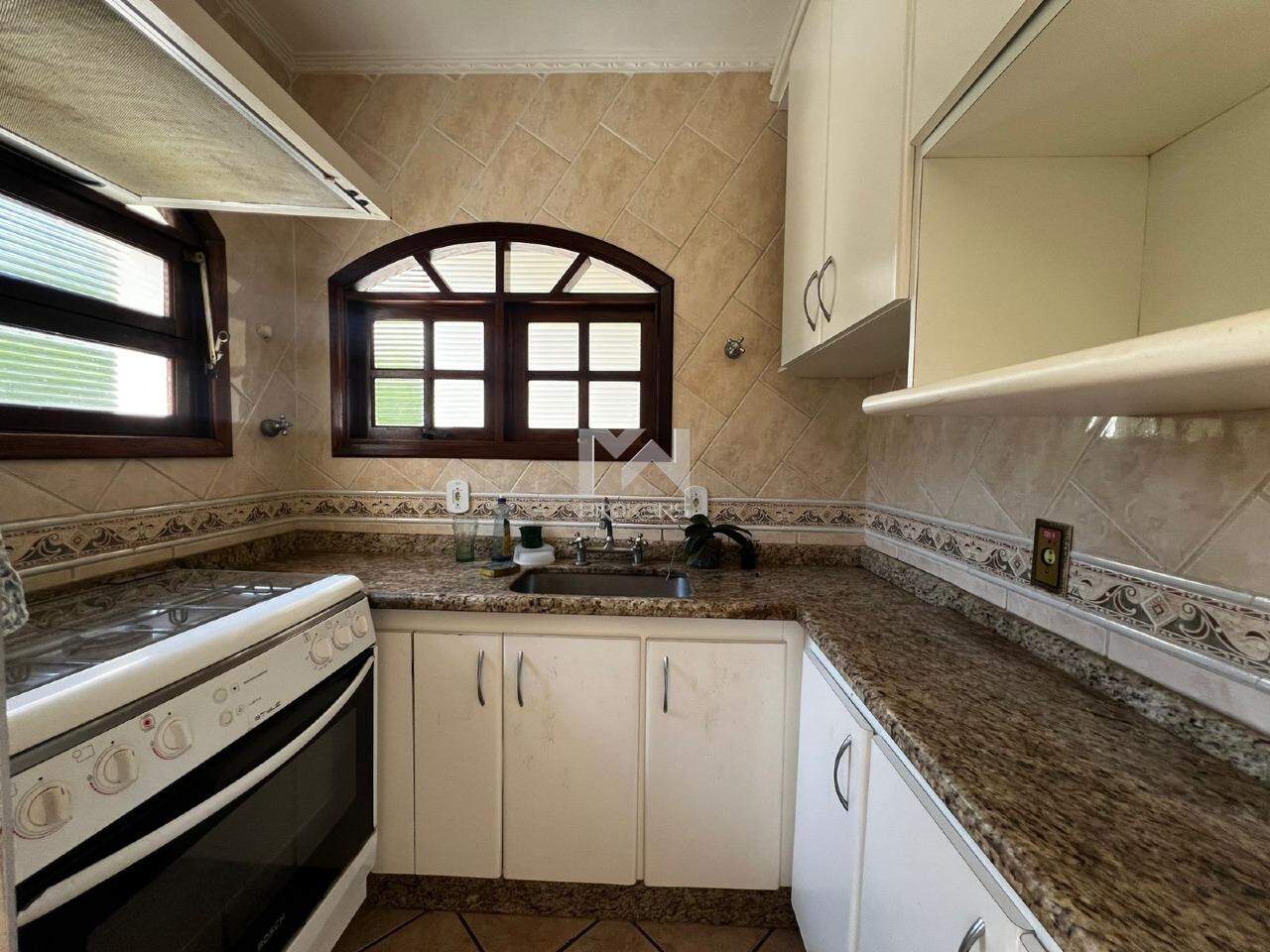 Casa em Condomínio para aluguel no Condomínio Marambaia: cozinha