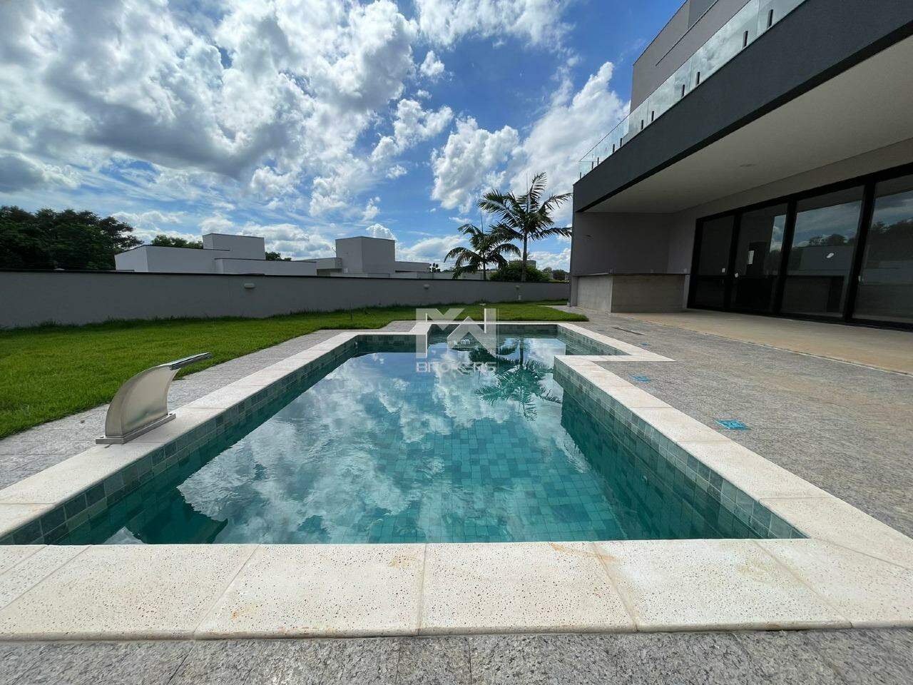 Casa em Condomínio à venda no Condomínio Reserva dos Vinhedos: piscina