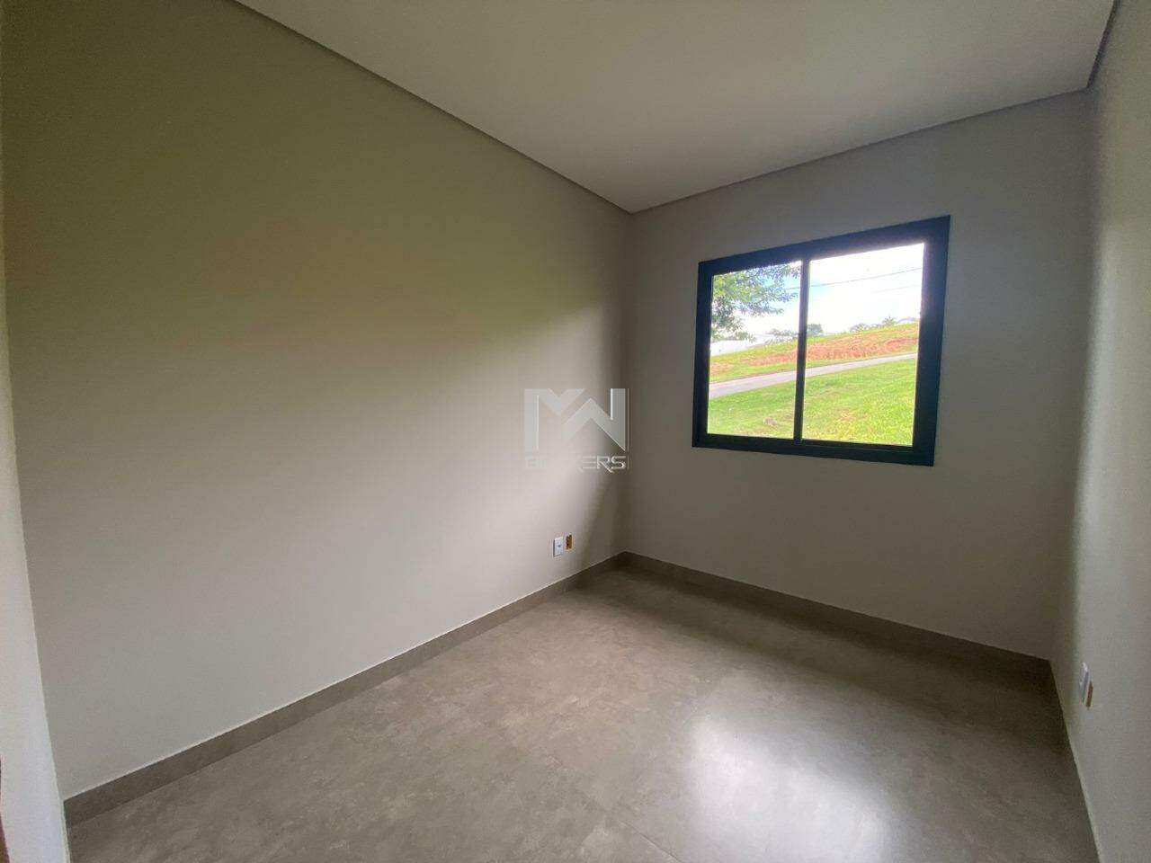 Casa em Condomínio à venda no Condomínio Santa Isabel: escritório