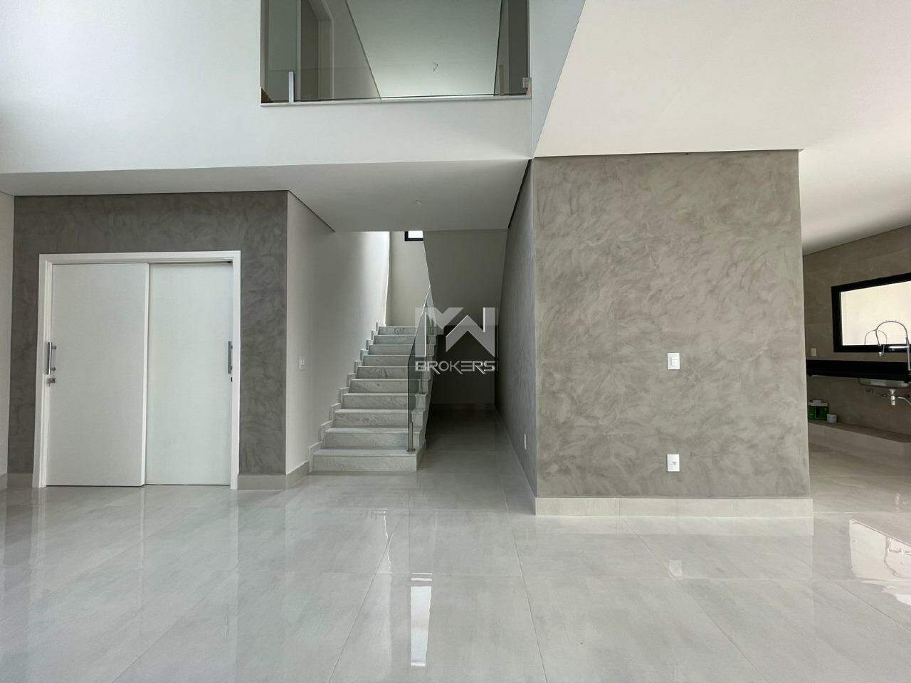 Casa em Condomínio à venda no Condomínio Reserva dos Vinhedos: sala