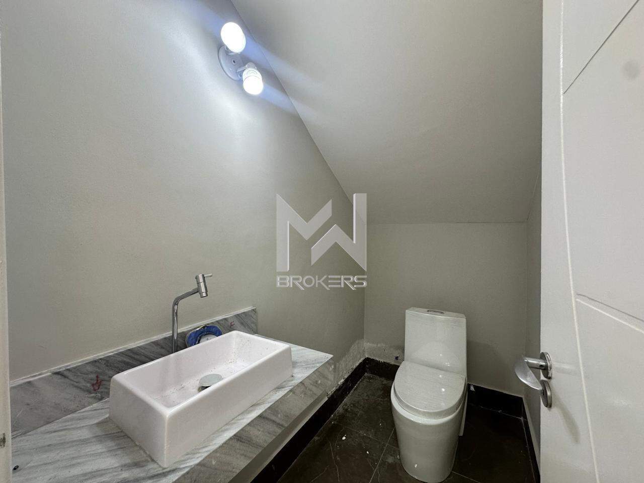 Casa em Condomínio à venda no Santa Claudina: 