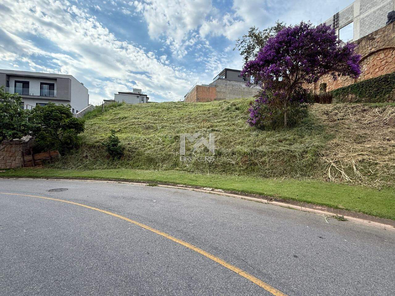 Terreno à venda no Condomínio Campo de Toscana: Terreno