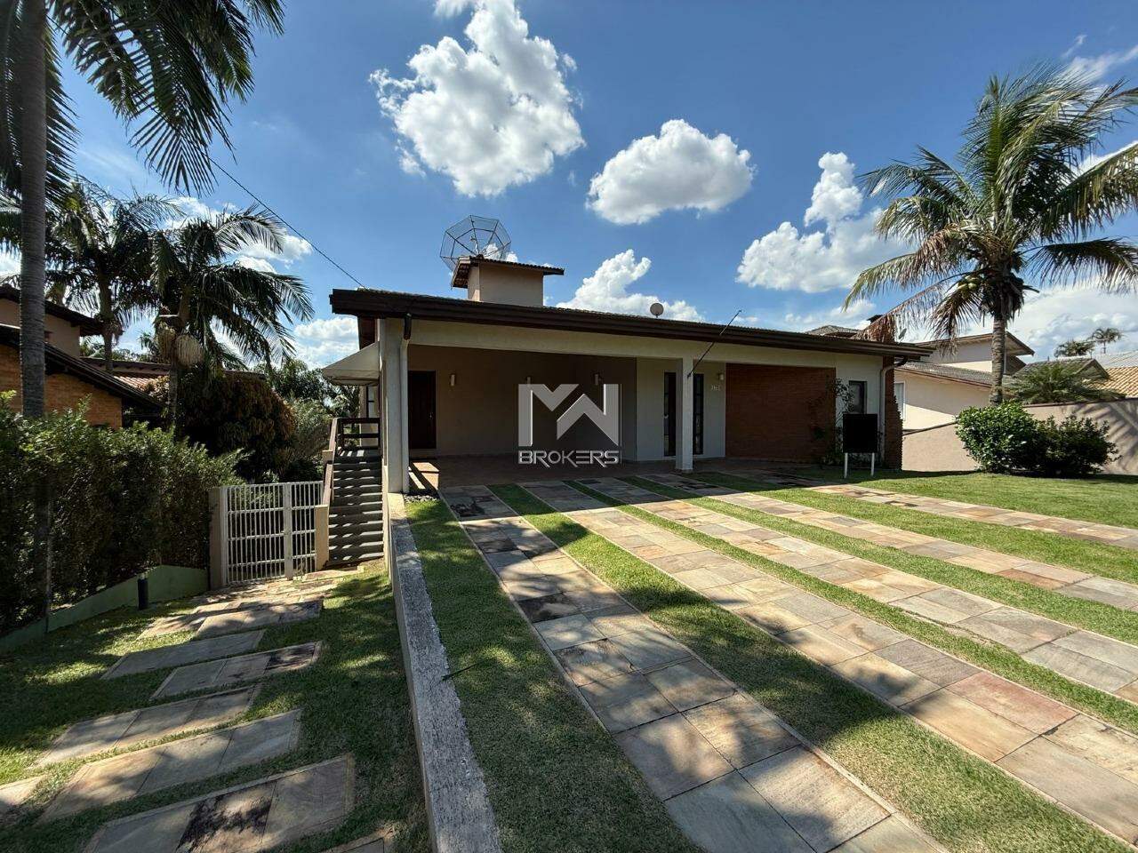 Casa em Condomínio à venda no Condomínio Marambaia: 