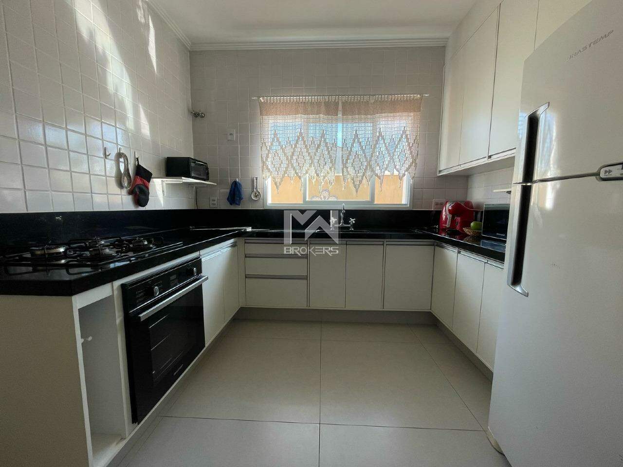 Casa em Condomínio à venda no Condomínio Grape Village: Cozinha