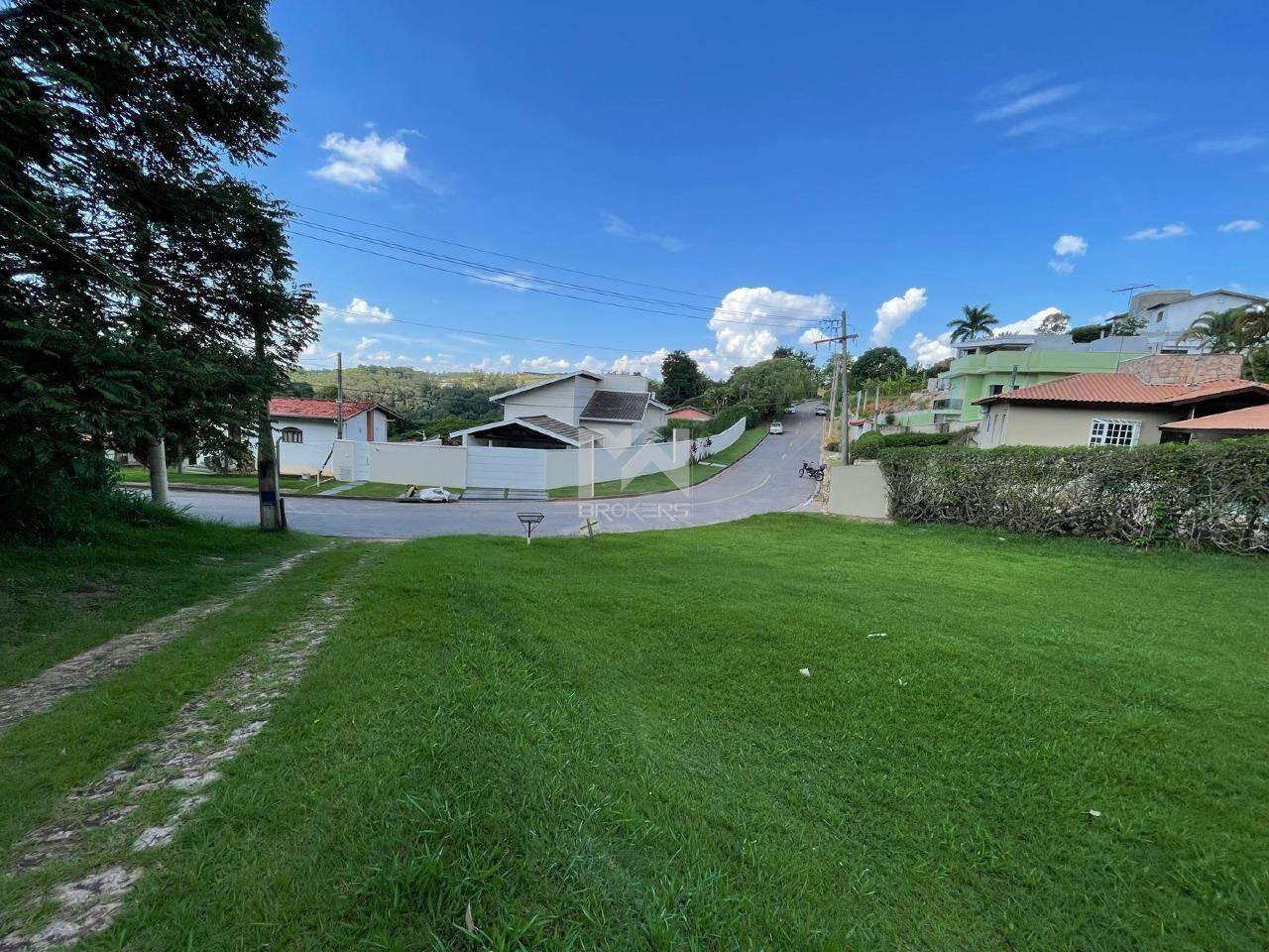 Terreno à venda no Condomínio Chácaras do Lago: Terreno