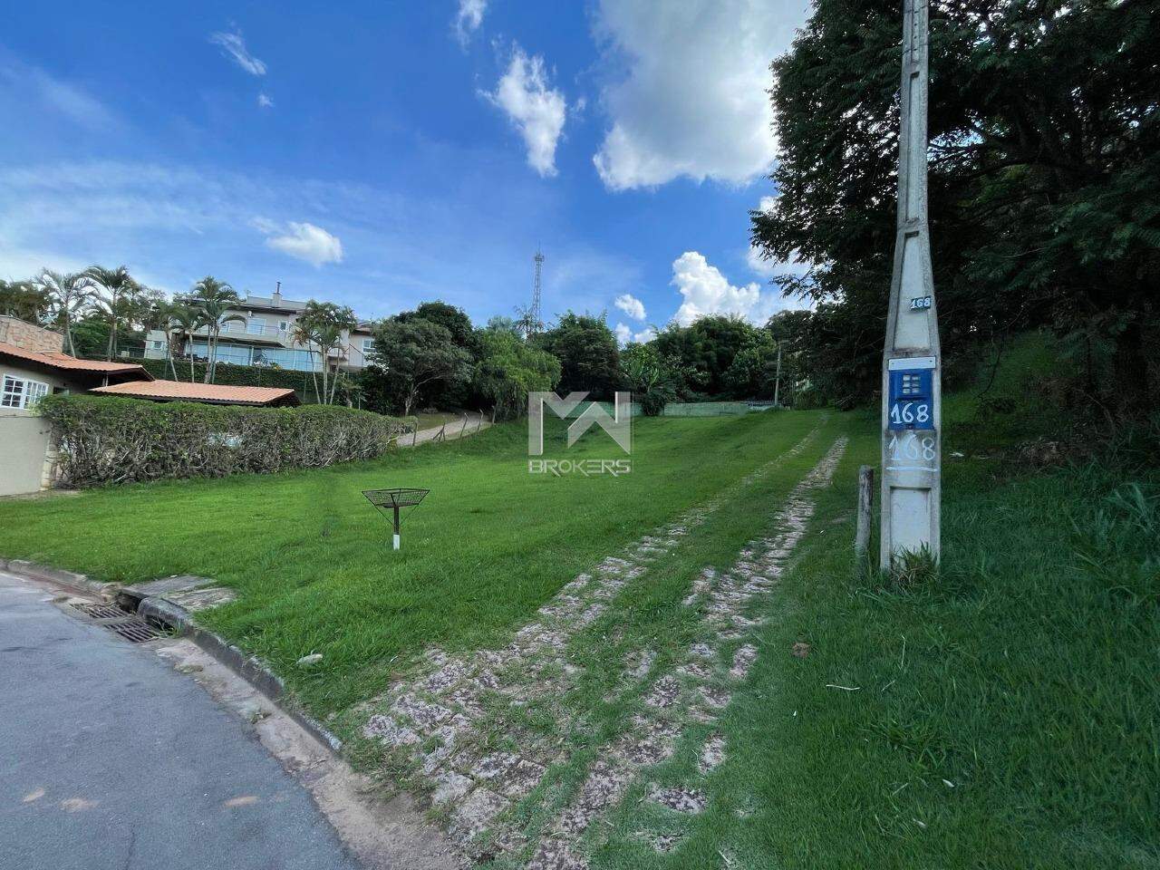 Terreno à venda no Condomínio Chácaras do Lago: Terreno