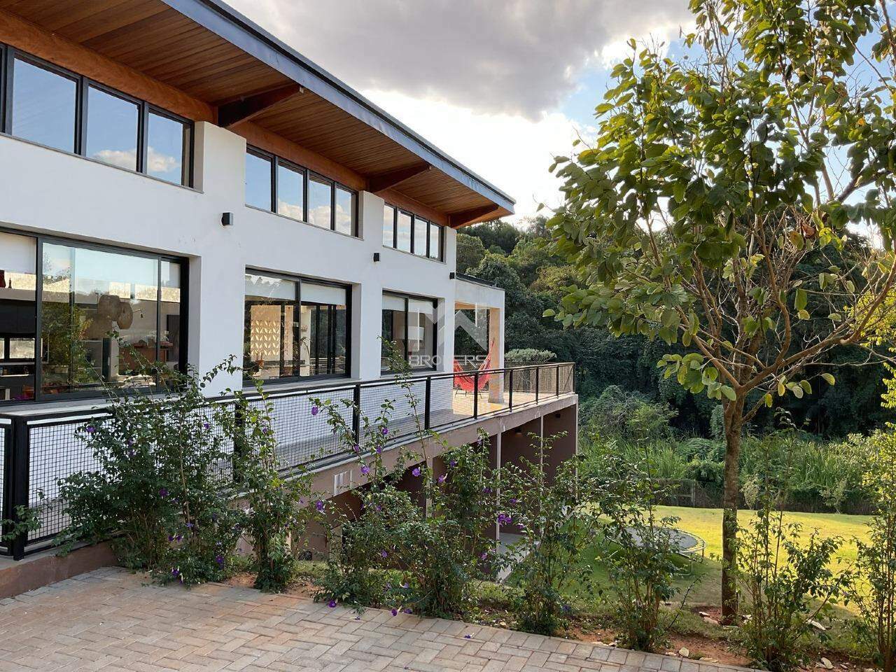 Casa em Condomínio à venda no Caixa D´água: lateral