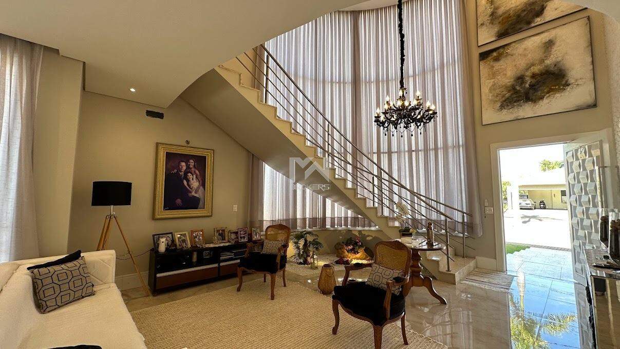 Casa em Condomínio à venda no Condomínio Reserva dos Vinhedos: sala