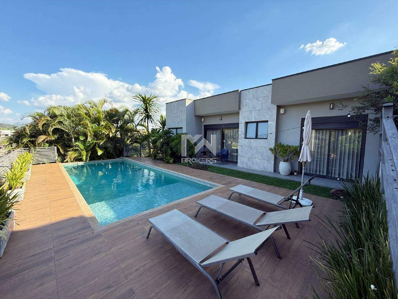 Casa em Condomínio à venda no Condomínio Campo de Toscana: piscina