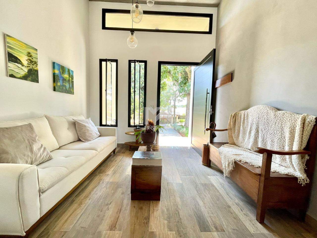 Casa em Condomínio à venda no Condomínio Chácaras do Lago: Sala