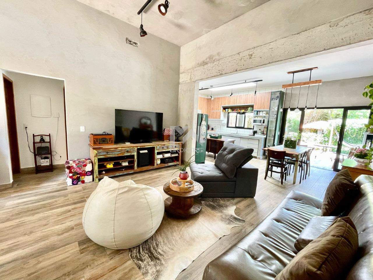 Casa em Condomínio à venda no Condomínio Chácaras do Lago: Sala