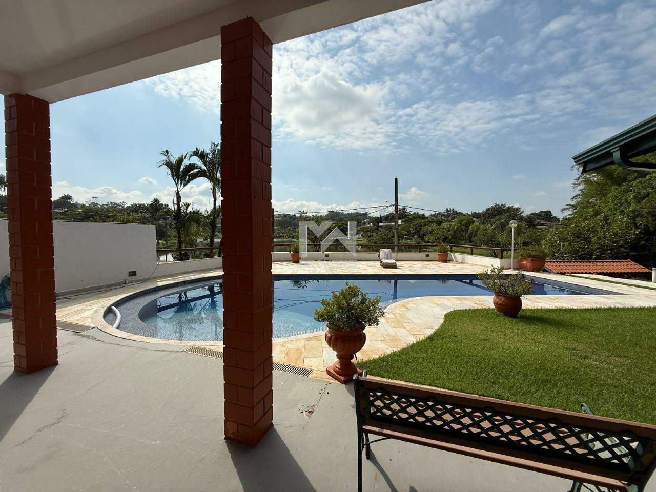 Casa em Condomínio à venda no Condomínio Marambaia: piscina