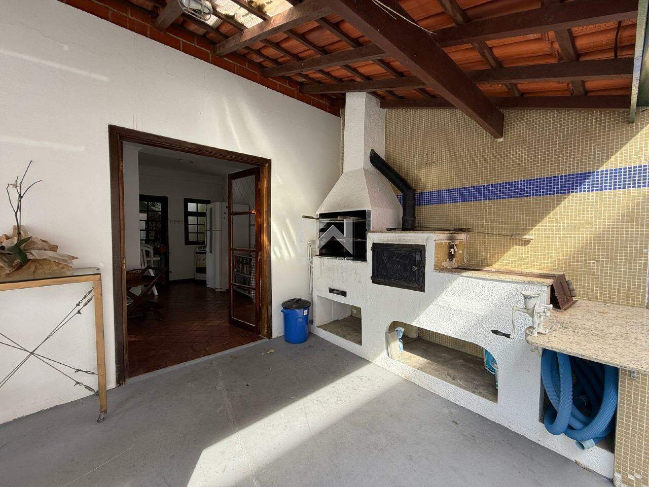 Casa em Condomínio à venda no Condomínio Marambaia: área gourmet