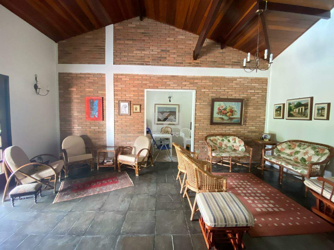 Casa em Condomínio à venda no Condomínio Marambaia: salas