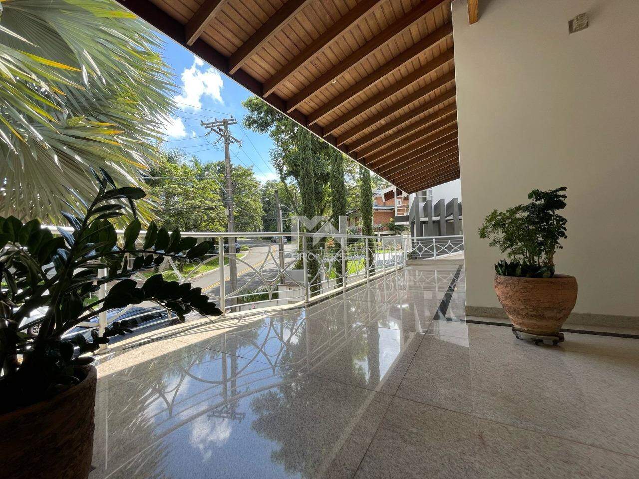 Casa em Condomínio à venda no Condomínio Jardim Paulista I: varanda entrada