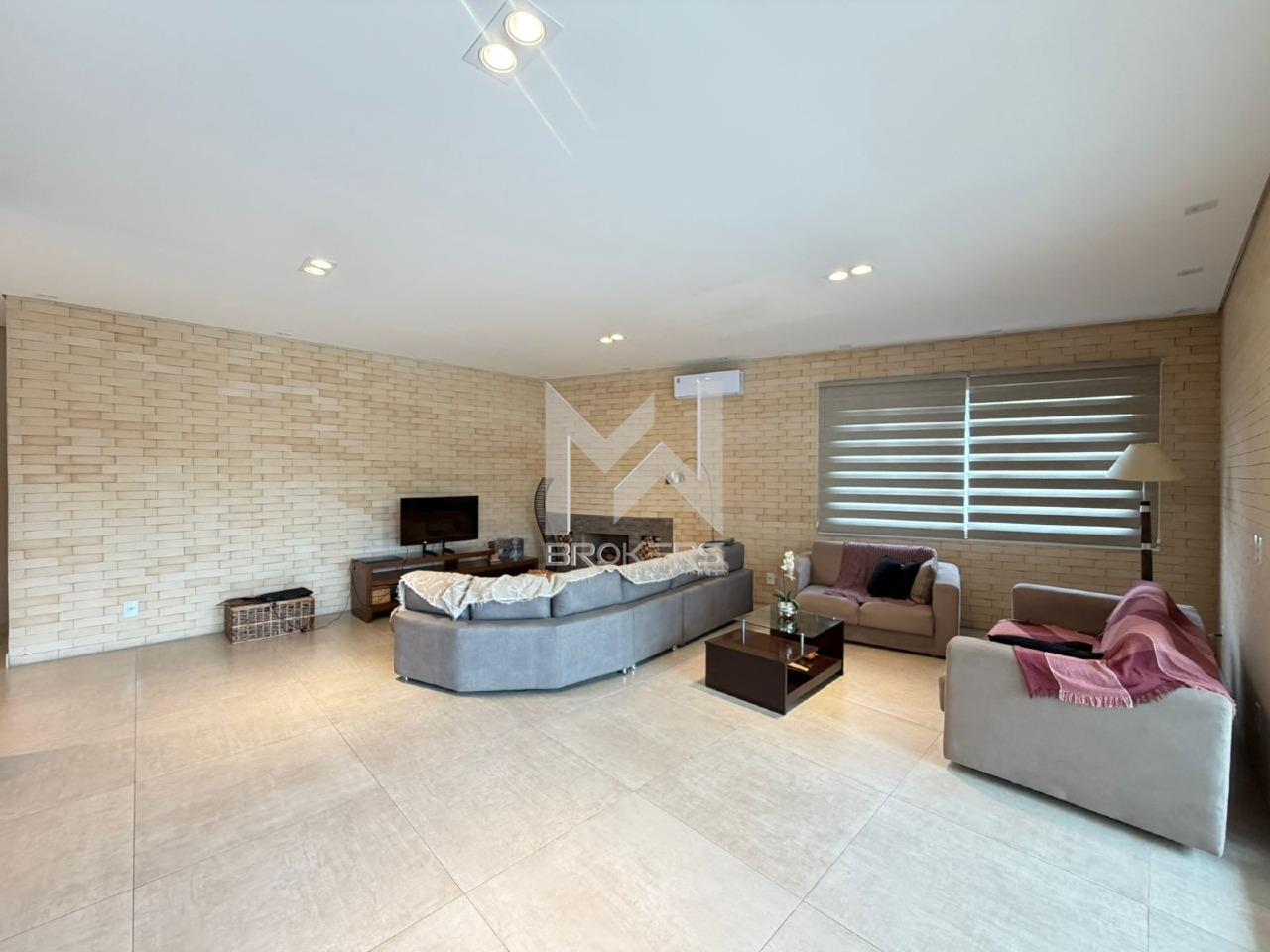 Casa em Condomínio à venda no Condomínio Marambaia: salas