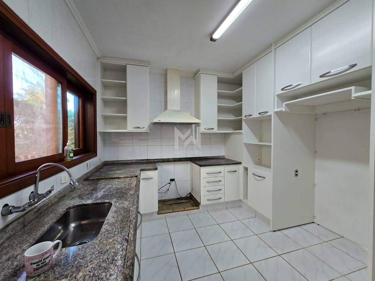 Casa em Condomínio para aluguel no Bosque: cozinha