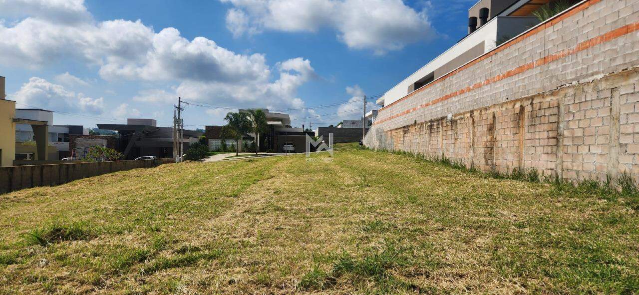 Terreno à venda no Condominio Villa D Oro: terreno