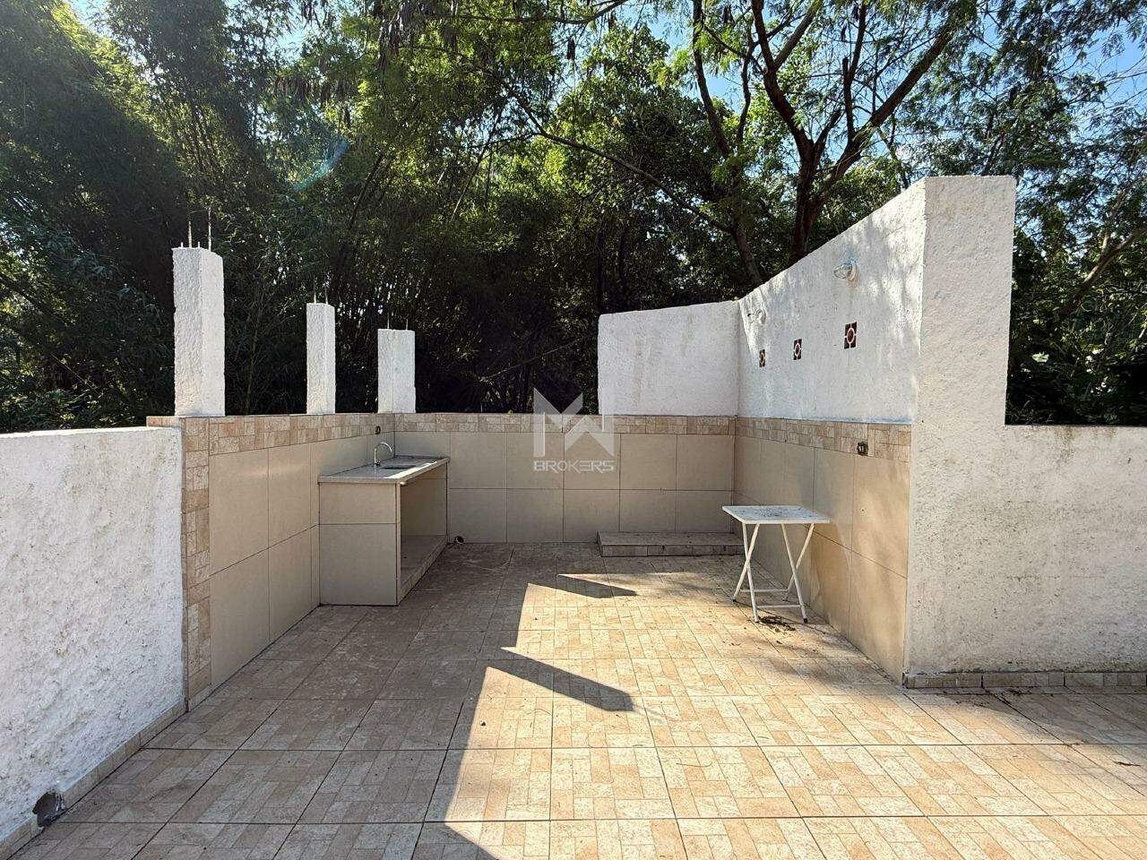 Chácara à venda no Chácaras São Bento: quintal