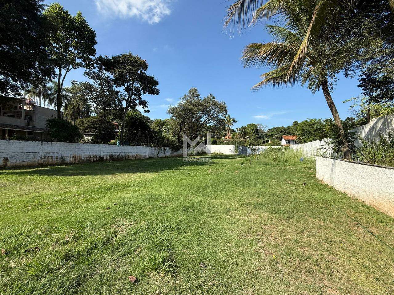 Chácara à venda no Chácaras São Bento: quintal