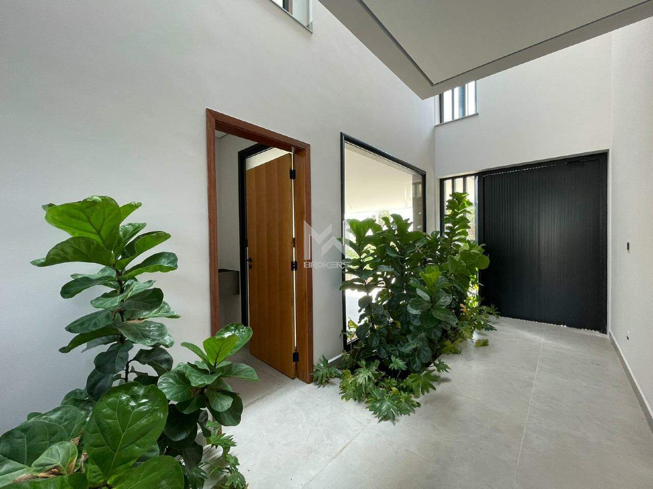 Casa em Condomínio à venda no Condomínio Terras de Vinhedo: entrada