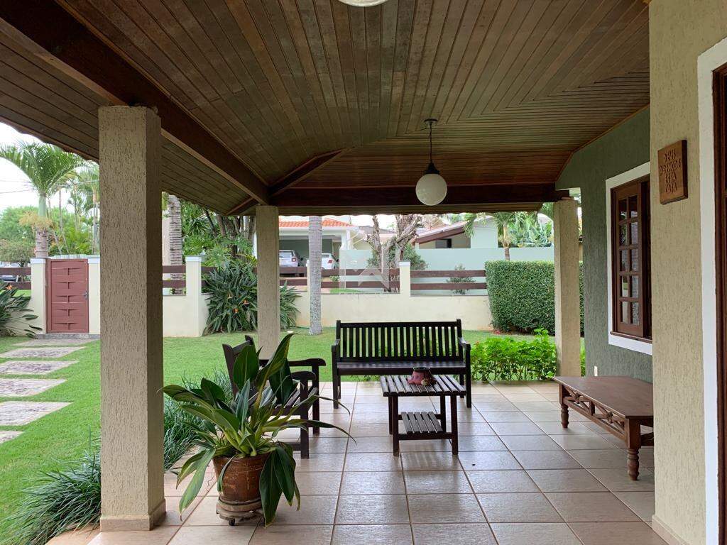 Casa em Condomínio à venda no Condomínio Vista Alegre: varanda frontal