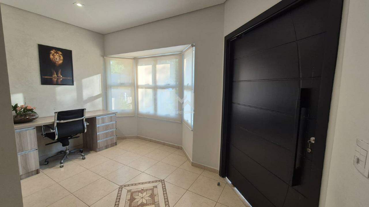 Casa em Condomínio para aluguel no Loteamento Recanto dos Paturis: escritório
