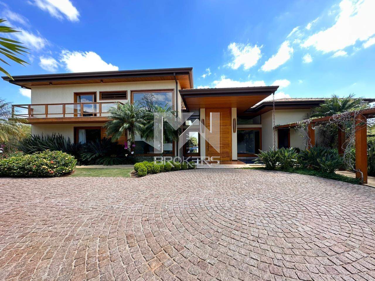 Casa em Condomínio para aluguel no Condomínio Fazenda da Grama: fachada