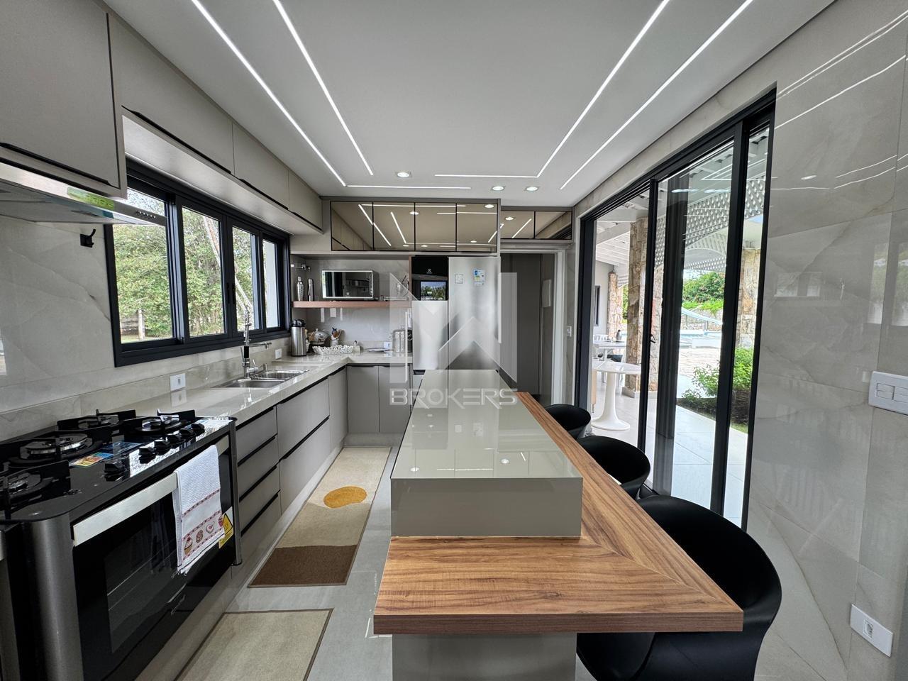 Casa em Condomínio para aluguel no Condomínio São Joaquim: 