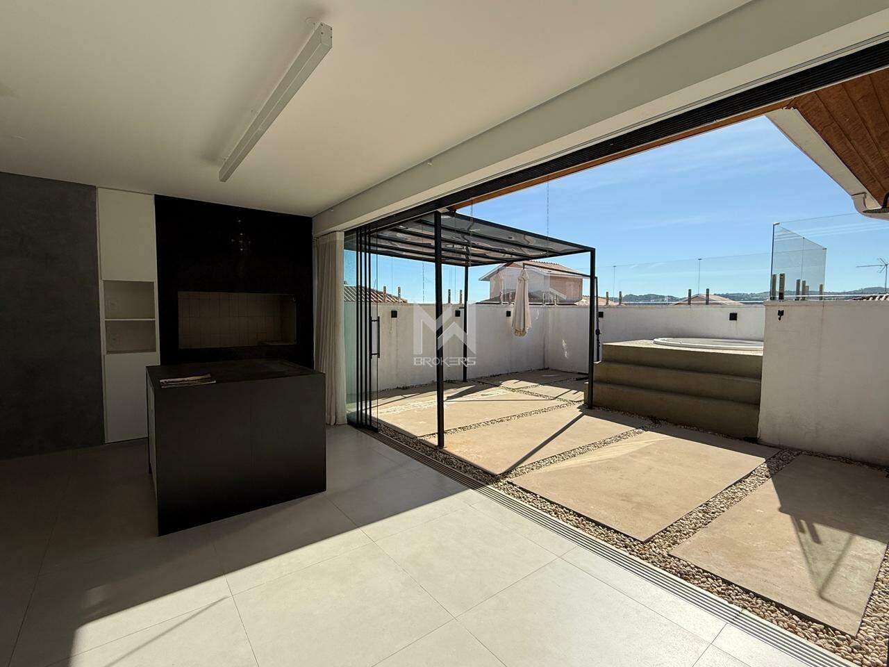 Cobertura à venda no Pinheirinho: cozinha