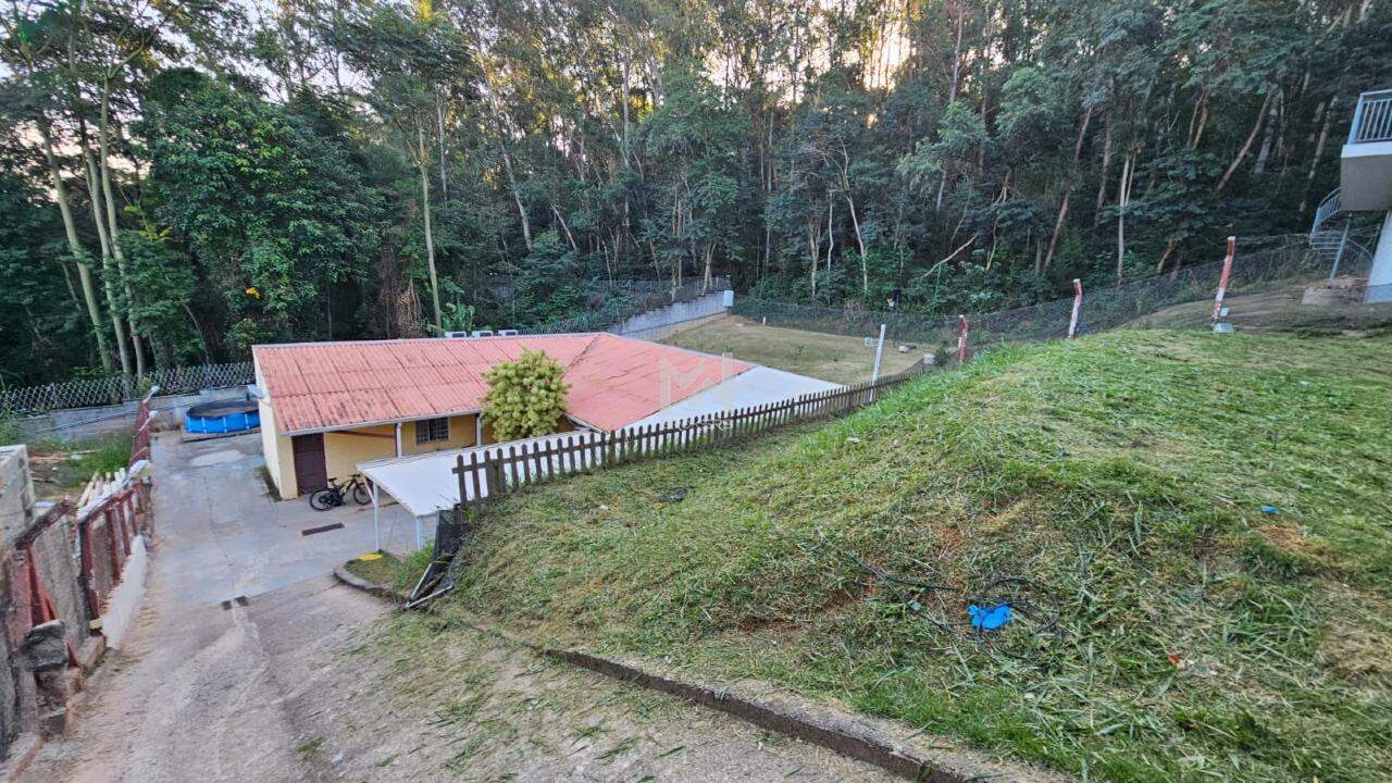 Casa em Condomínio à venda no Condomínio Vista Alegre: terreno
