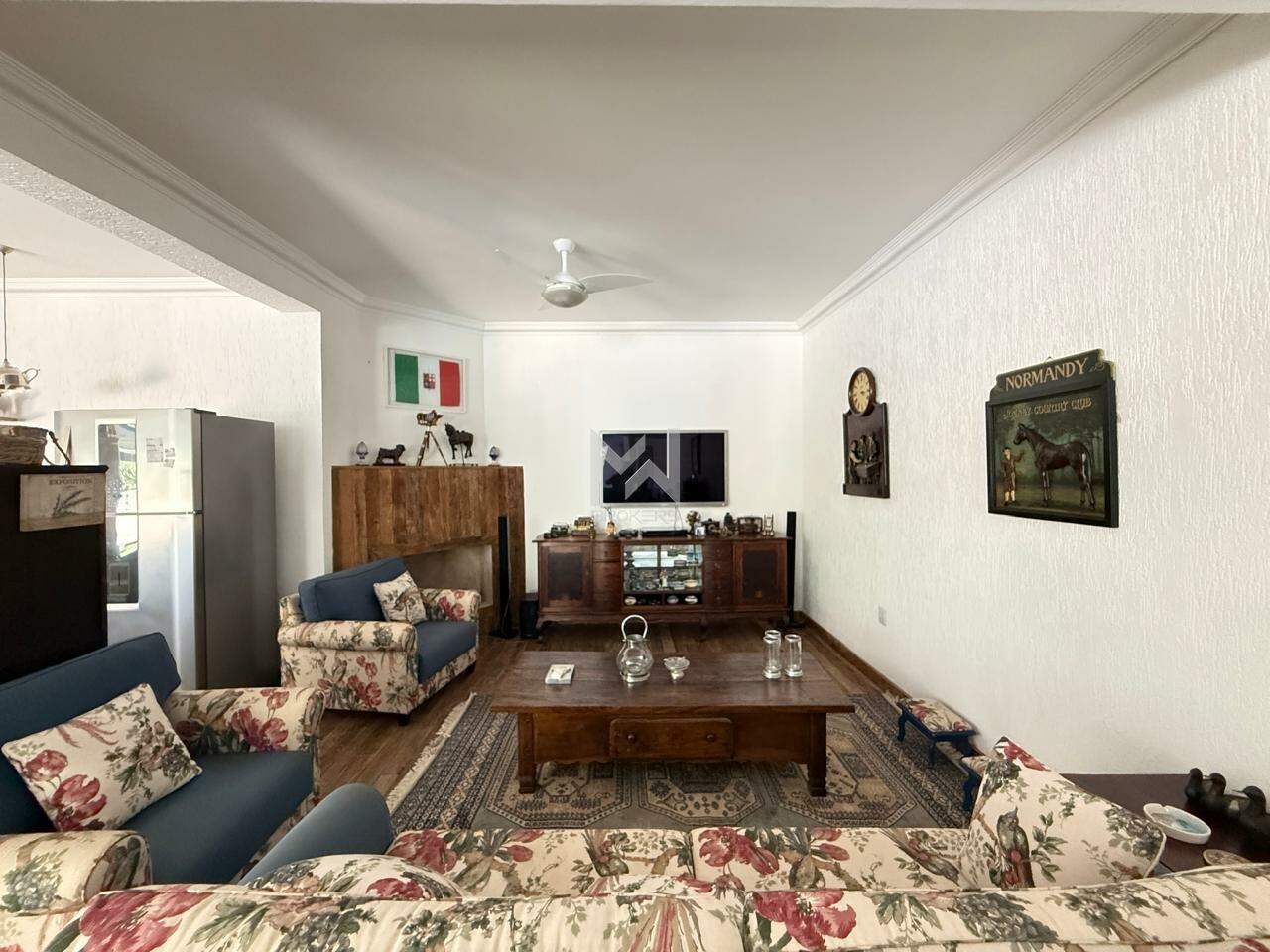 Casa em Condomínio à venda no Condomínio Marambaia: 