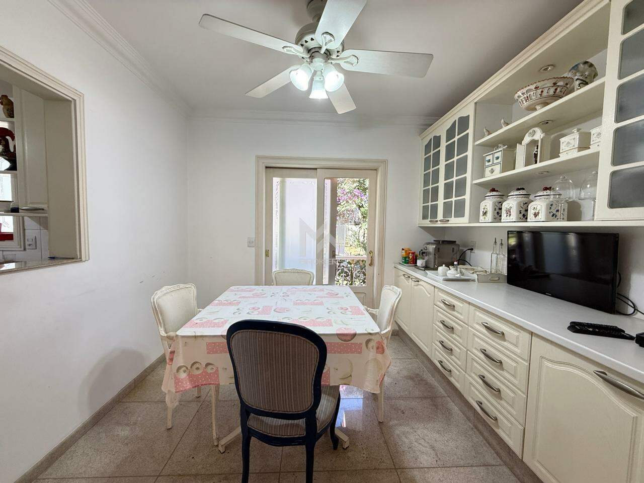 Casa em Condomínio à venda no Condomínio Marambaia: 