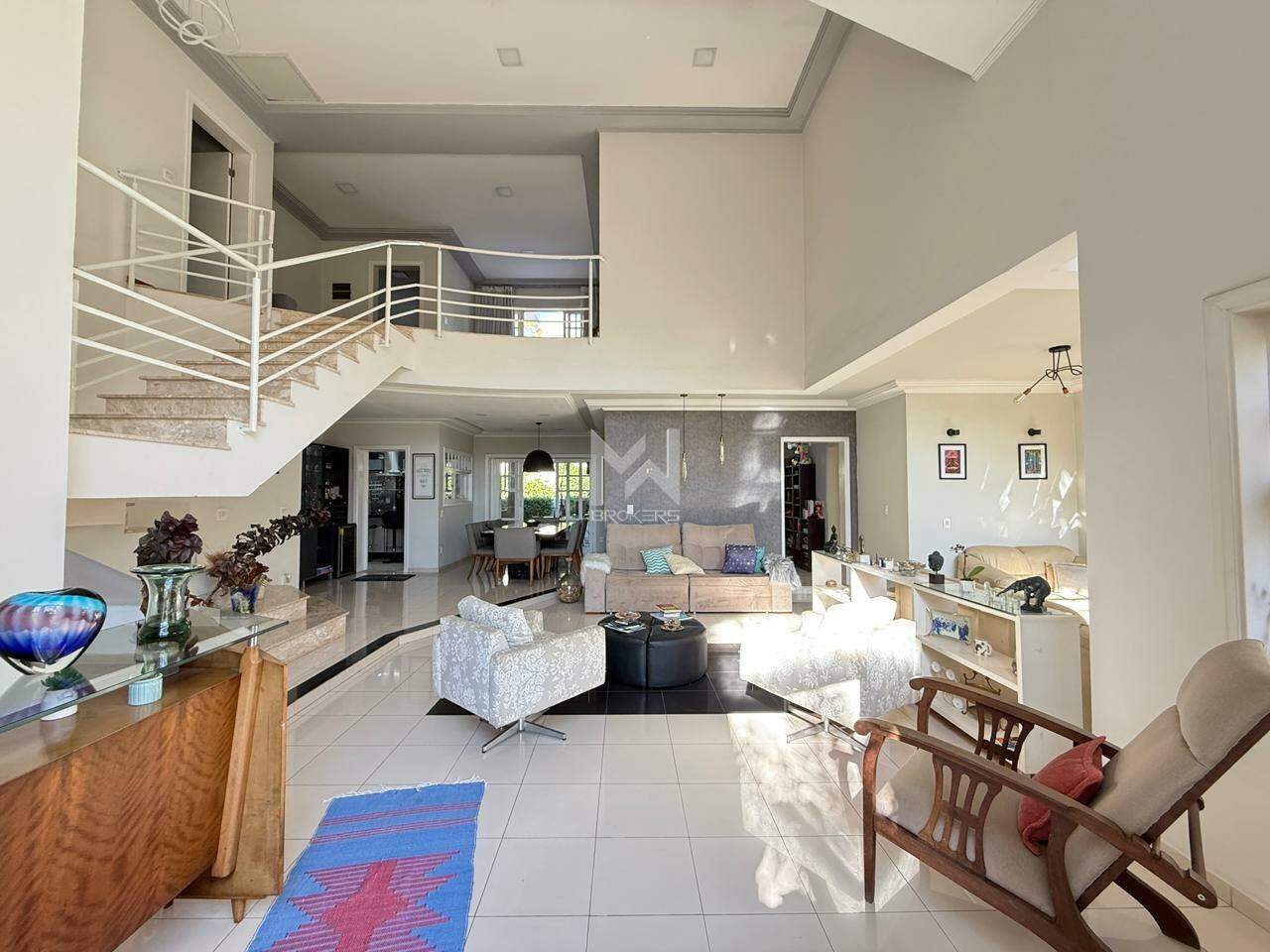 Casa em Condomínio à venda no Reserva Colonial: salas