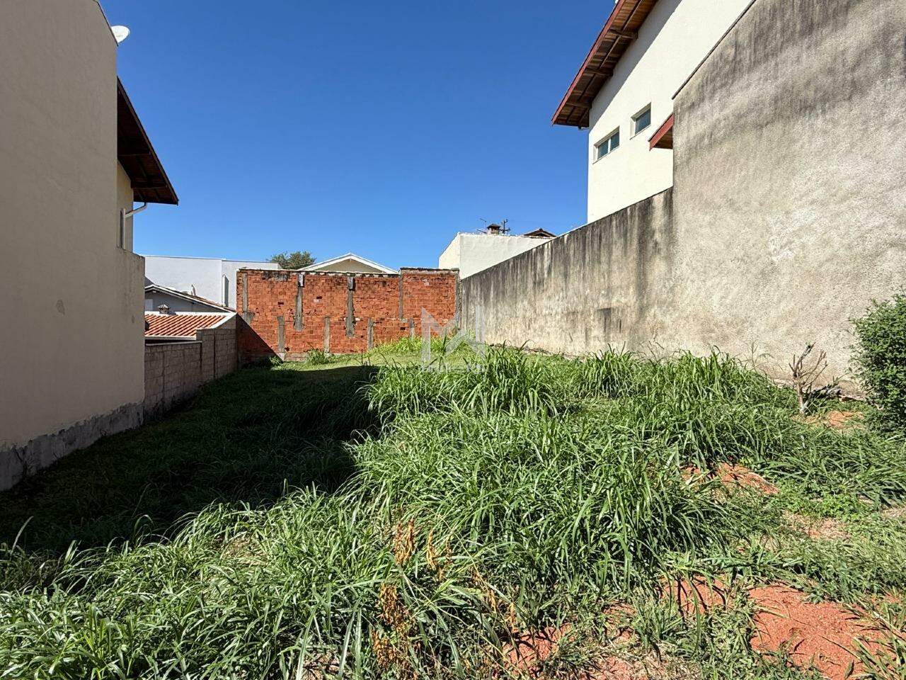 Terreno à venda no Condomínio Grape Village: terreno