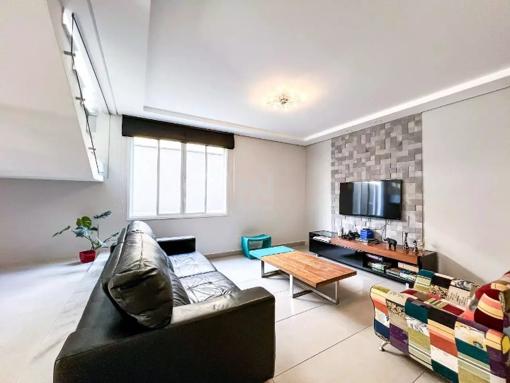 Casa em Condomínio à venda no Loteamento Recanto dos Paturis: salas