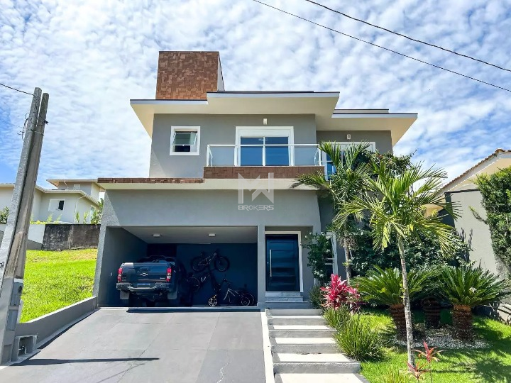 Casa em Condomínio à venda no Loteamento Recanto dos Paturis: fachada