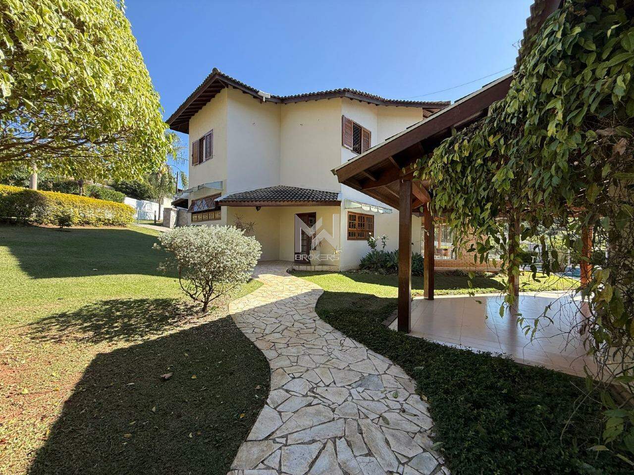 Casa em Condomínio à venda no Condomínio Vista Alegre: fachada