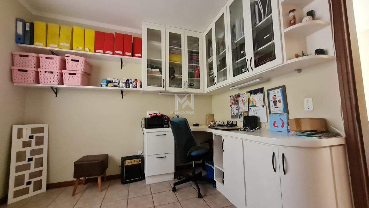 Casa em Condomínio à venda no Condomínio Vista Alegre: escritório