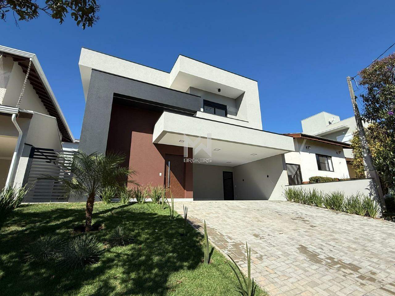 Casa em Condomínio à venda no Condomínio Jardim das Palmeiras: fachada