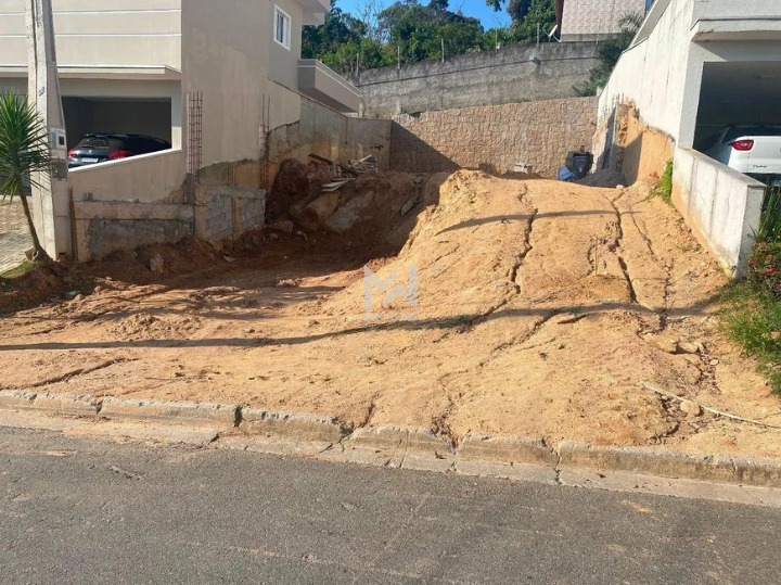 Terreno à venda no Bosque: terreno